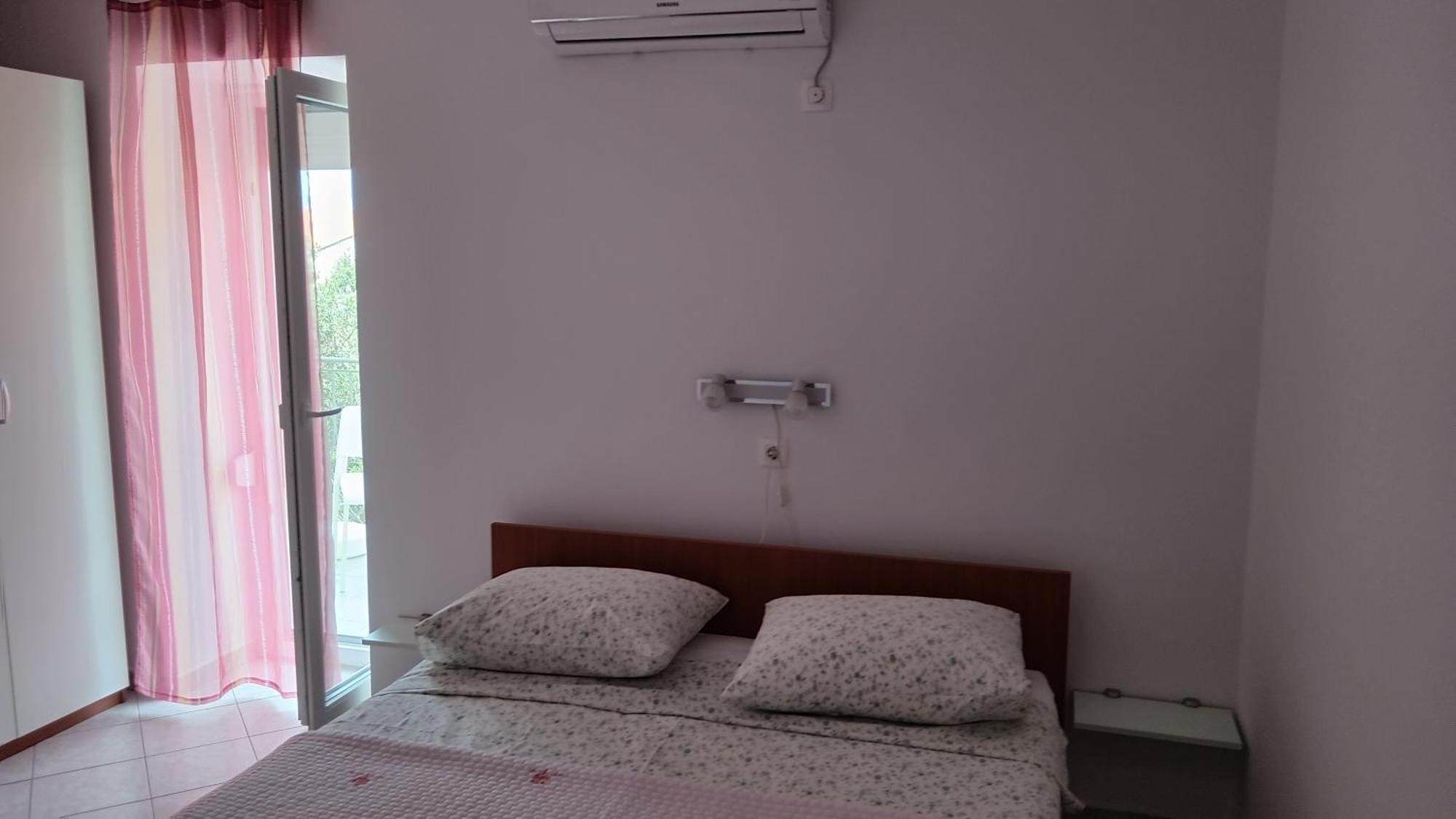 Artneo Apartmani โนวาลยา ภายนอก รูปภาพ